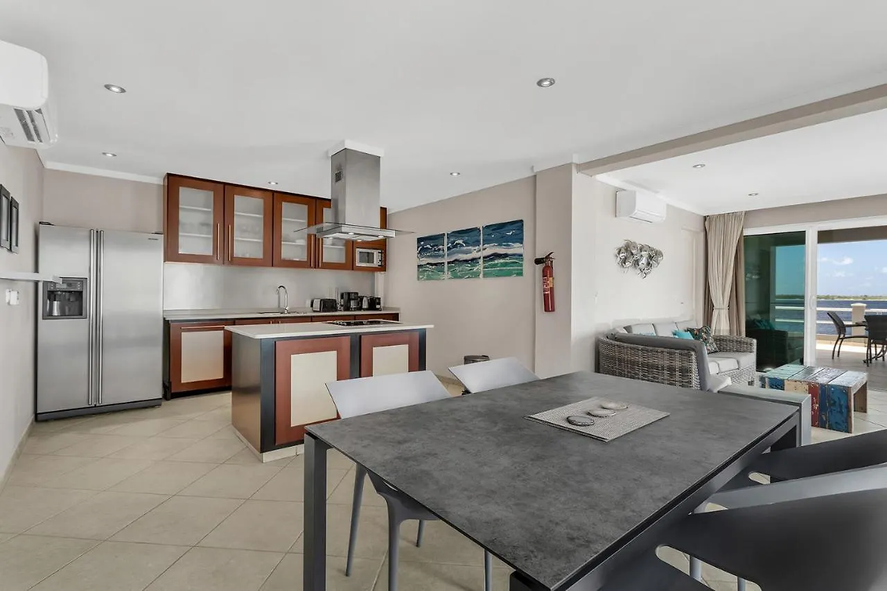Den Laman Condominium Tuna Kralendijk