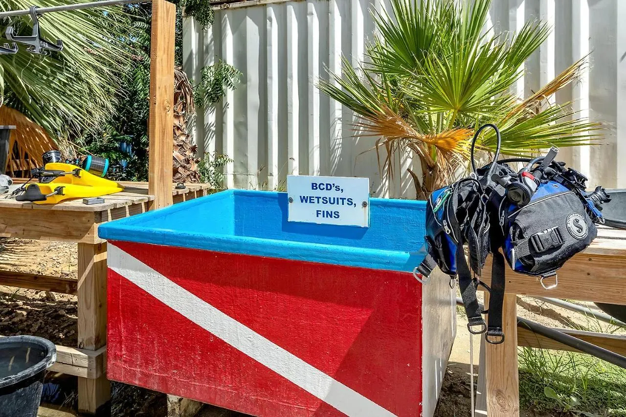 Den Laman Condominium Tuna Kralendijk